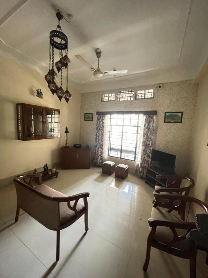 The Choudhury Manor Homestay Guwahati Dış mekan fotoğraf
