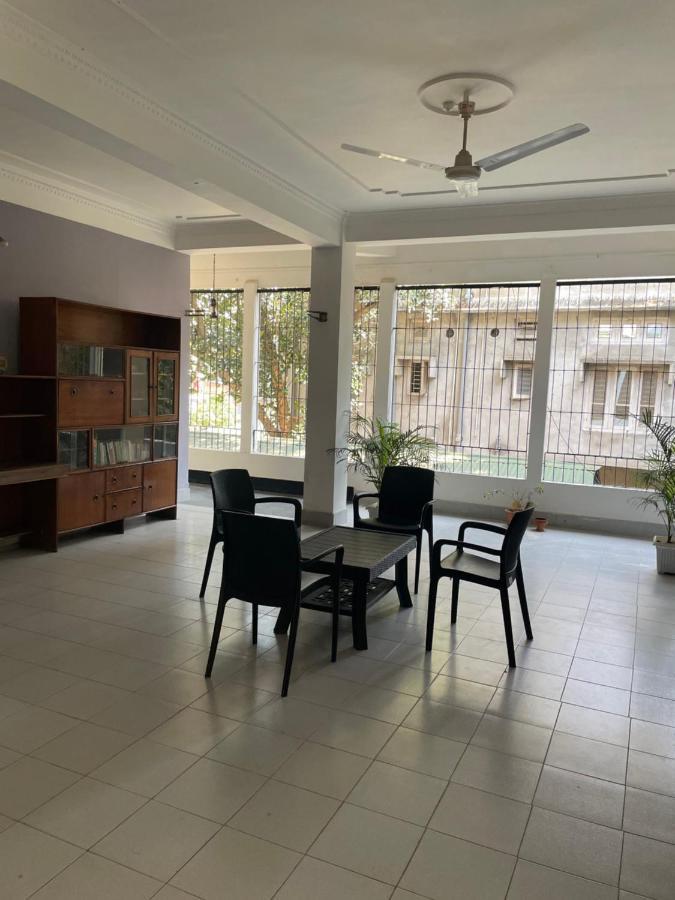 The Choudhury Manor Homestay Guwahati Dış mekan fotoğraf